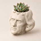 Thomas Jefferson Head Planter hero lifestyle view