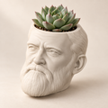 Ulysses S. Grant Head Planter hero lifestyle view